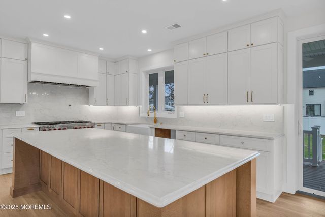 117 E Lacey Road, Forked River, NJ 08731