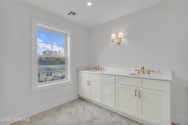 117 E Lacey Road, Forked River, NJ 08731