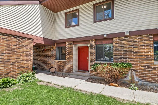 1002 N Sunnyvale Lane #B, Madison, WI 53713
