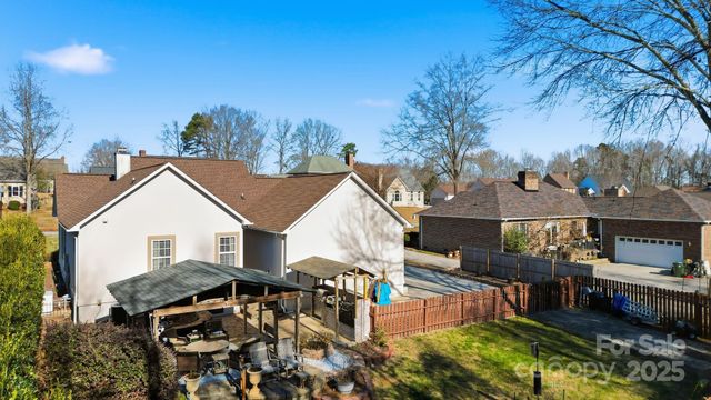 302 Alison Lane, Archdale, NC 27263