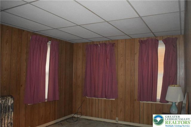 502 South Broadway, Wind Gap Boro, PA 18091