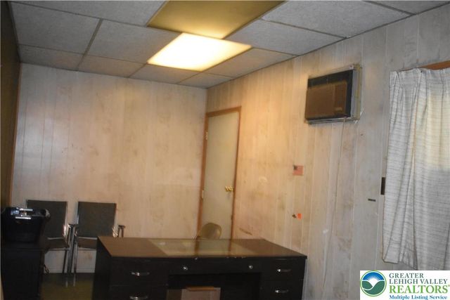 502 South Broadway, Wind Gap Boro, PA 18091