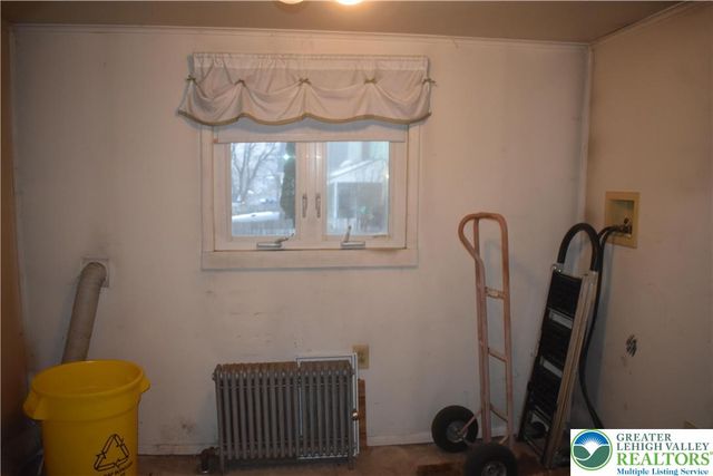 502 South Broadway, Wind Gap Boro, PA 18091