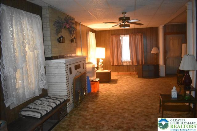 502 South Broadway, Wind Gap Boro, PA 18091