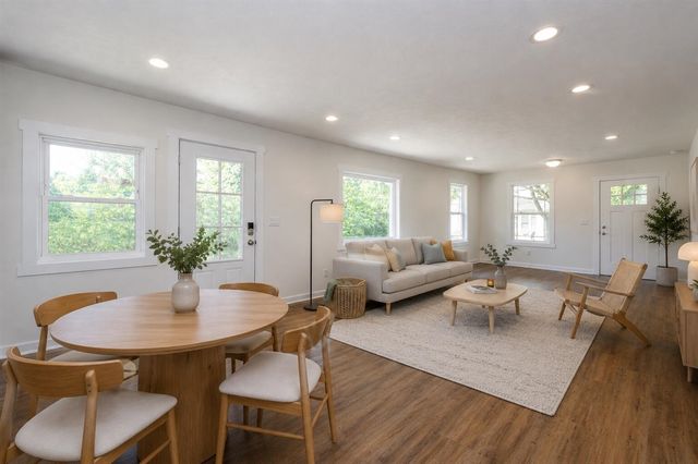 6027 Superior Street, Coloma, MI 49038