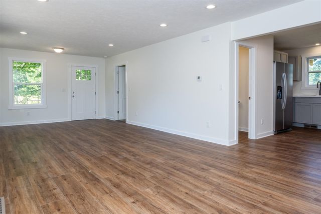 6027 Superior Street, Coloma, MI 49038