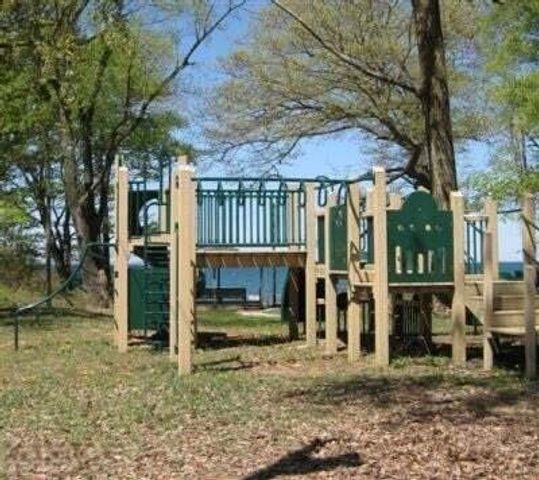 6027 Superior Street, Coloma, MI 49038