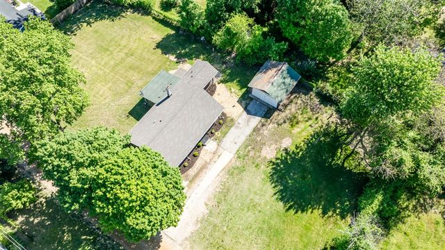 6027 Superior Street, Coloma, MI 49038