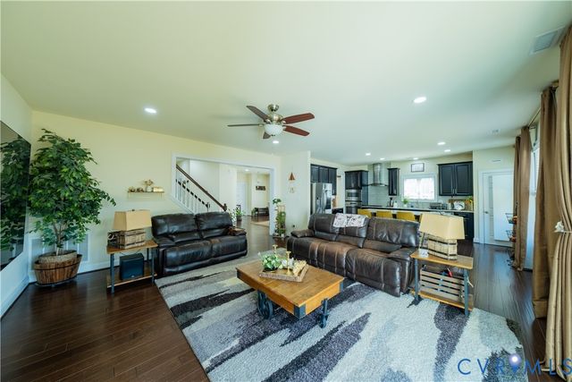 5409 Hickory Ann Dr, Glen Allen, VA 23059