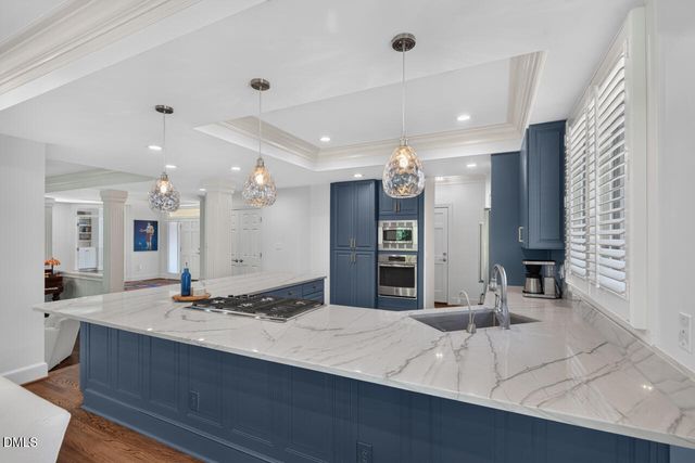 60126 Davie, Chapel Hill, NC 27517