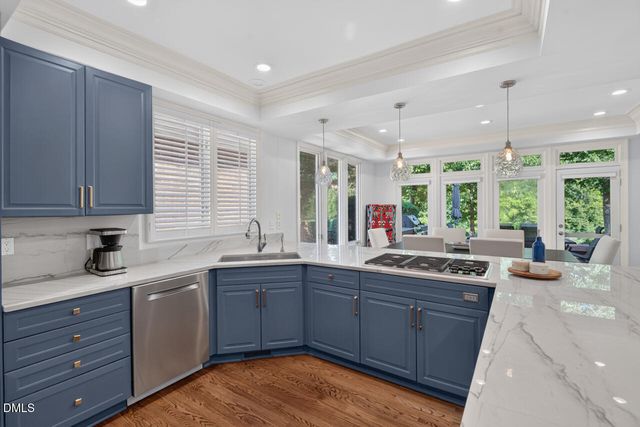 60126 Davie, Chapel Hill, NC 27517
