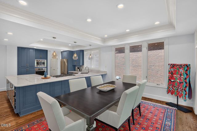 60126 Davie, Chapel Hill, NC 27517