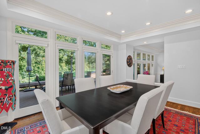 60126 Davie, Chapel Hill, NC 27517