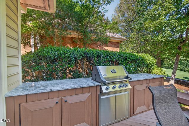 60126 Davie, Chapel Hill, NC 27517