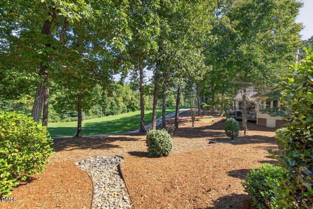 60126 Davie, Chapel Hill, NC 27517