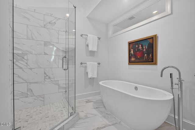 60126 Davie, Chapel Hill, NC 27517