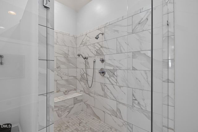 60126 Davie, Chapel Hill, NC 27517