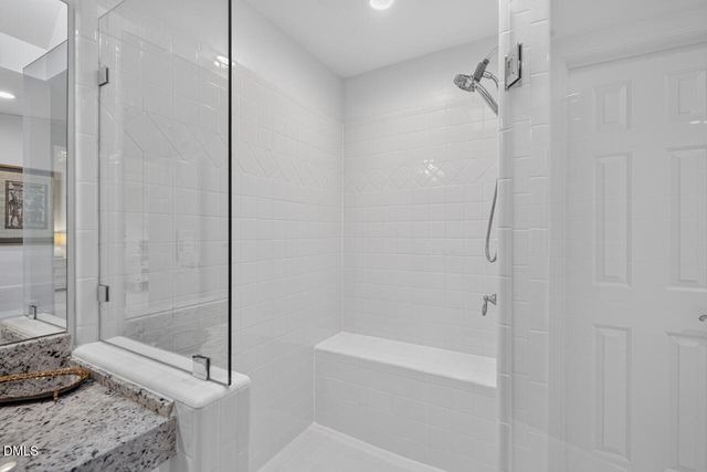 60126 Davie, Chapel Hill, NC 27517