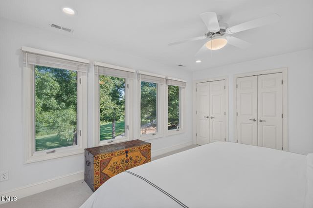 60126 Davie, Chapel Hill, NC 27517
