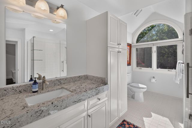 60126 Davie, Chapel Hill, NC 27517