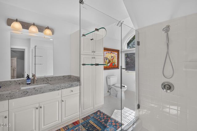 60126 Davie, Chapel Hill, NC 27517