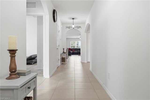 2006 15th AVE, Cape Coral, FL 33991