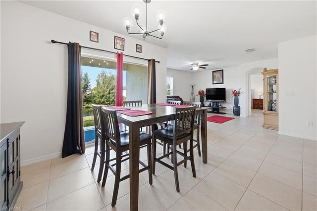 2006 15th AVE, Cape Coral, FL 33991