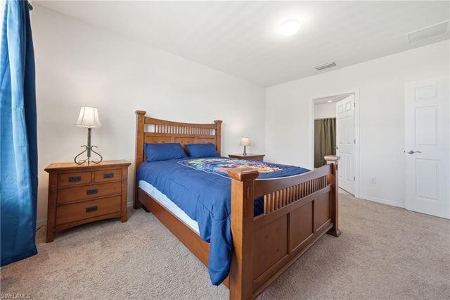 2006 15th AVE, Cape Coral, FL 33991