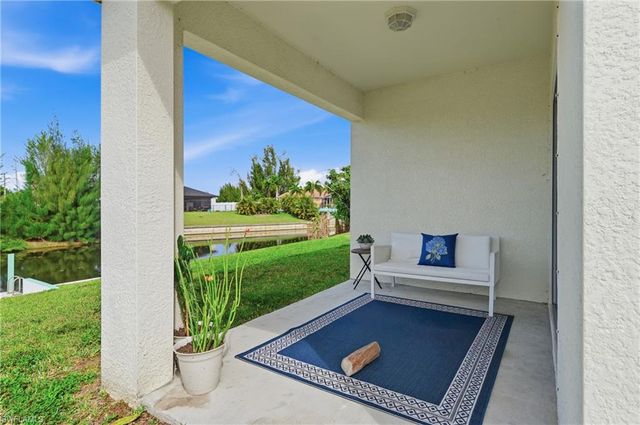 2006 15th AVE, Cape Coral, FL 33991