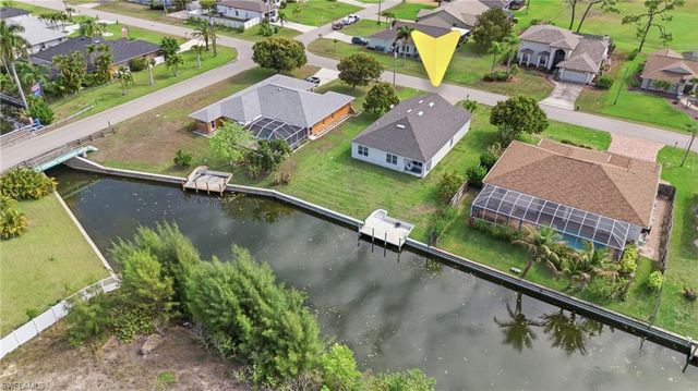 2006 15th AVE, Cape Coral, FL 33991