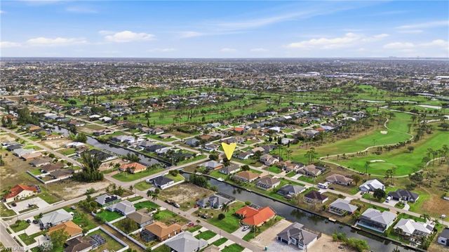 2006 15th AVE, Cape Coral, FL 33991