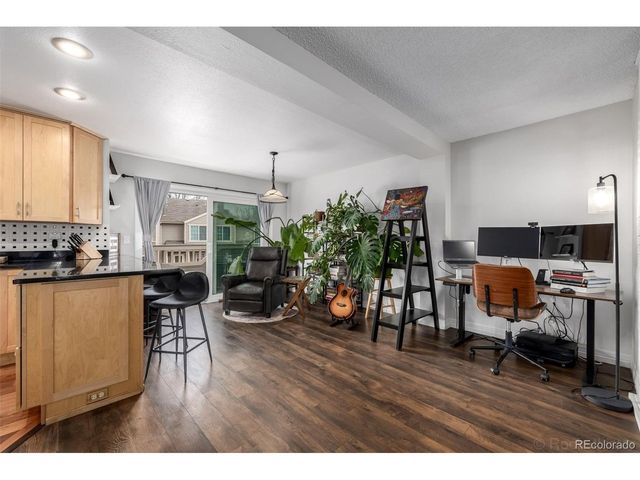 11143 W 17th Ave 102, Lakewood, CO 80215