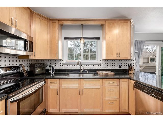 11143 W 17th Ave 102, Lakewood, CO 80215