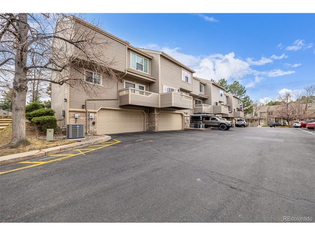 11143 W 17th Ave 102, Lakewood, CO 80215