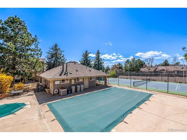 11143 W 17th Ave 102, Lakewood, CO 80215