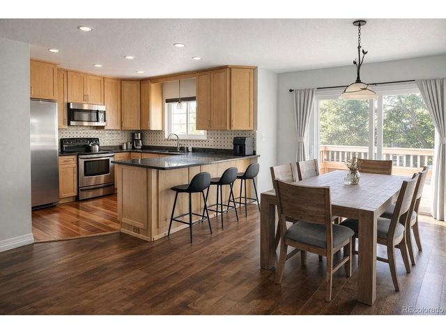 11143 W 17th Ave 102, Lakewood, CO 80215