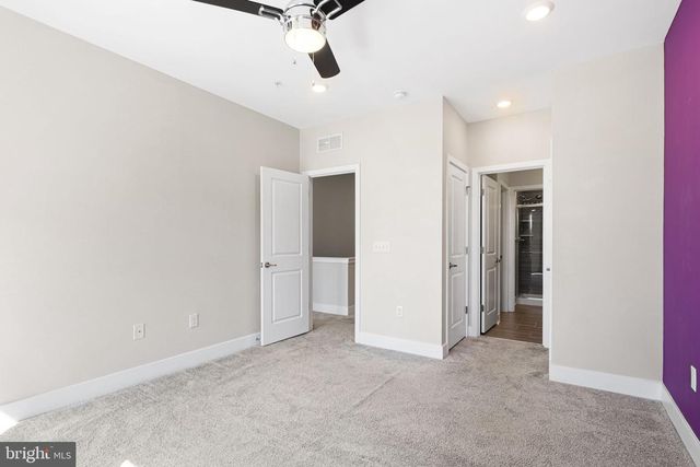 369 FOUNDRY ST, Phoenixville, PA 19460