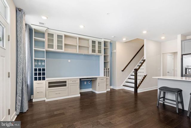 369 FOUNDRY ST, Phoenixville, PA 19460