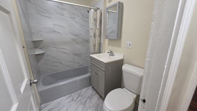26 Beacon Hill Ave 1, Lynn, MA 01902