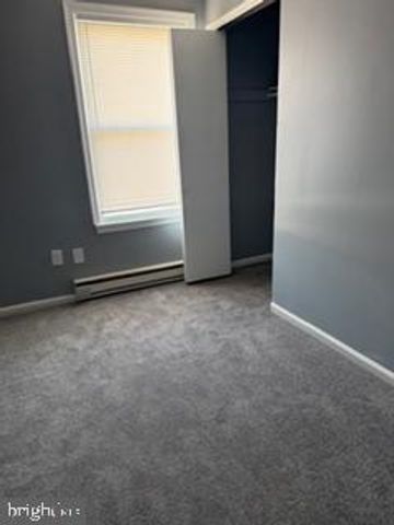 79 E EDIN SHIRE RD RD NE, Sicklerville, NJ 08081