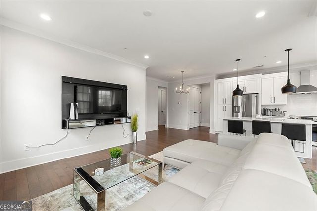 6890 Peachtree Dunwoody Road 301, Sandy Springs, GA 30328
