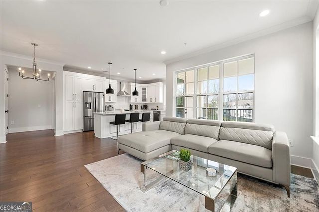 6890 Peachtree Dunwoody Road 301, Sandy Springs, GA 30328