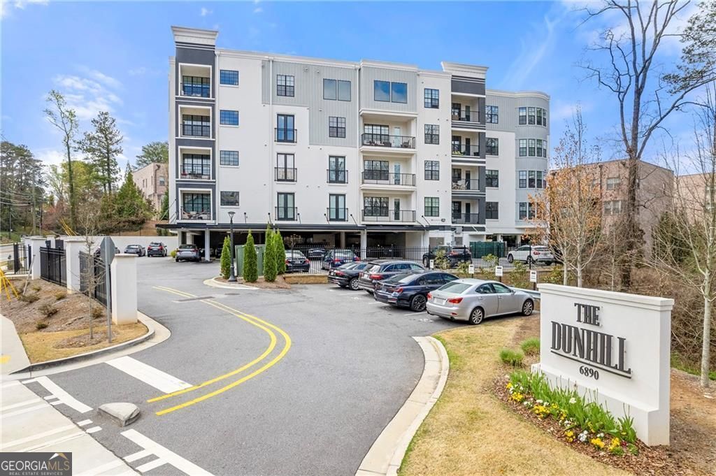 6890 Peachtree Dunwoody Road 301, Sandy Springs, GA 30328