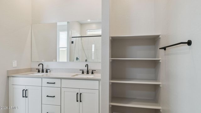 2615 W Satinwood Drive, Phoenix, AZ 85045