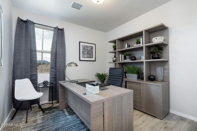 725 Paseo Clasico Street, El Paso, TX 79928