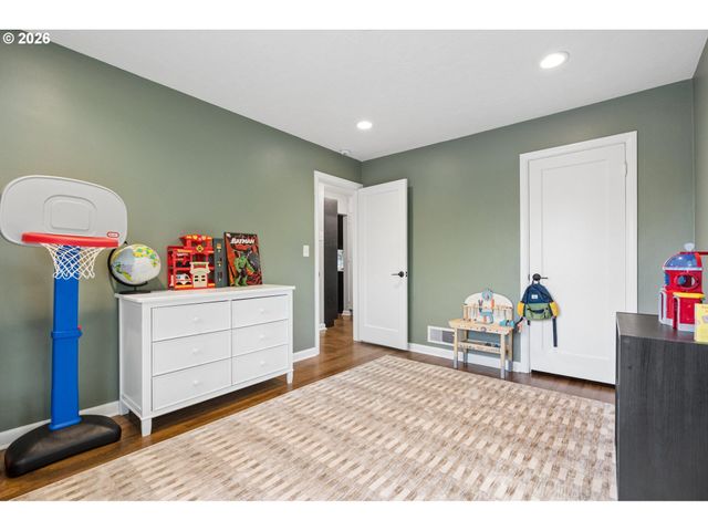 7010 Sw 35TH Ave, Portland, OR 97219