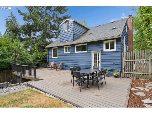 7010 Sw 35TH Ave, Portland, OR 97219