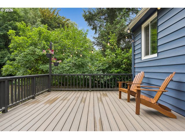 7010 Sw 35TH Ave, Portland, OR 97219