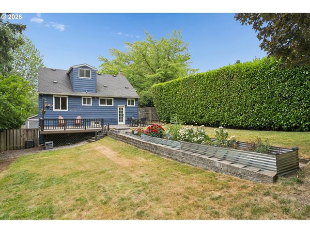 7010 Sw 35TH Ave, Portland, OR 97219
