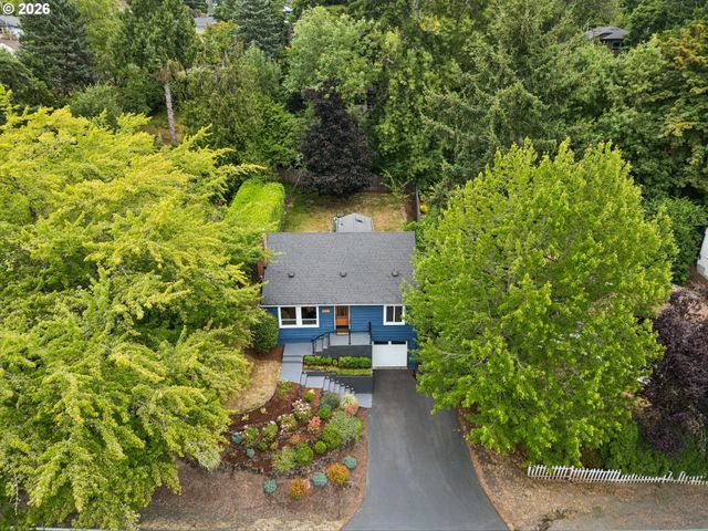 7010 Sw 35TH Ave, Portland, OR 97219